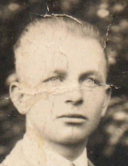 Willi Hans Paul Burmeister, Gärtner, geb. am 1.01. 1909 in Jarmen, † 1982